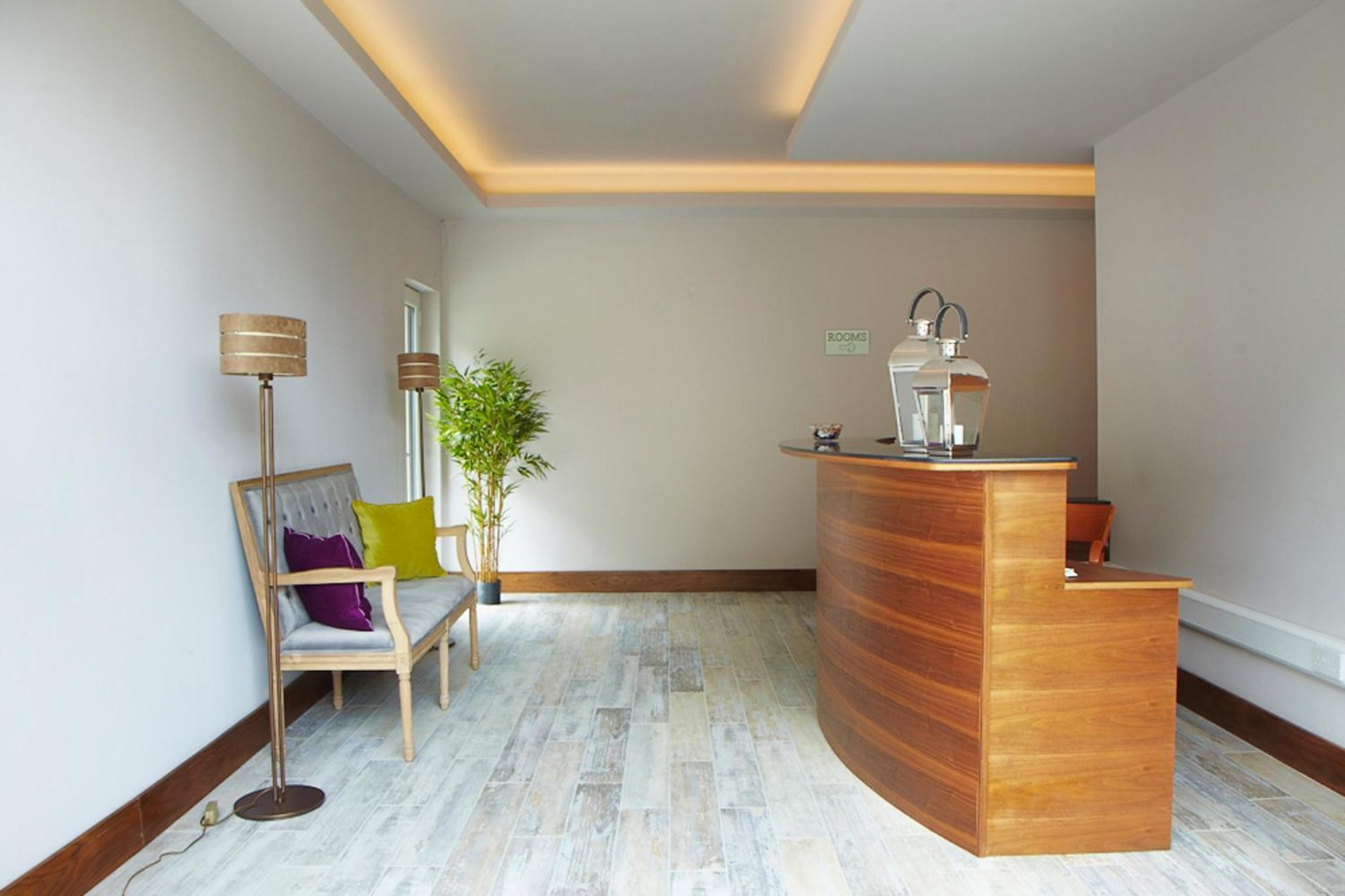 Clody Lodge Банклоді Екстер'єр фото